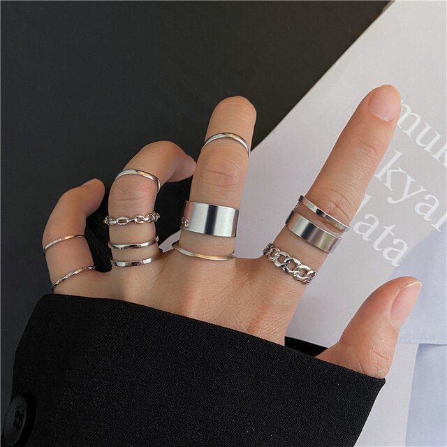 Vintage 14 Pcs Chain Butterfly Rings Set for Women Metal Paint Coating Creative In Style Love Heart Ring Fashion Flower Jewelry