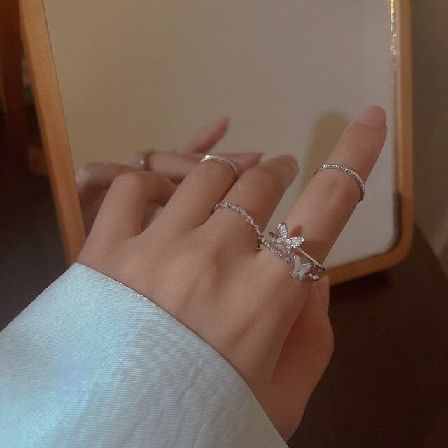 Vintage 14 Pcs Chain Butterfly Rings Set for Women Metal Paint Coating Creative In Style Love Heart Ring Fashion Flower Jewelry