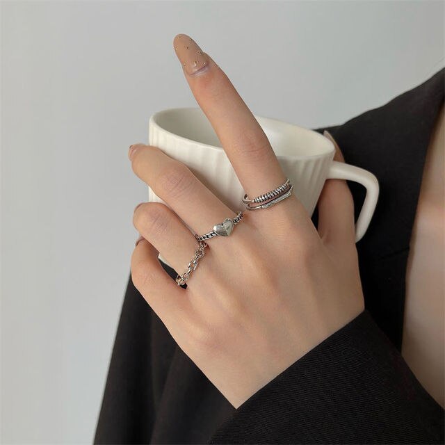 Vintage 14 Pcs Chain Butterfly Rings Set for Women Metal Paint Coating Creative In Style Love Heart Ring Fashion Flower Jewelry