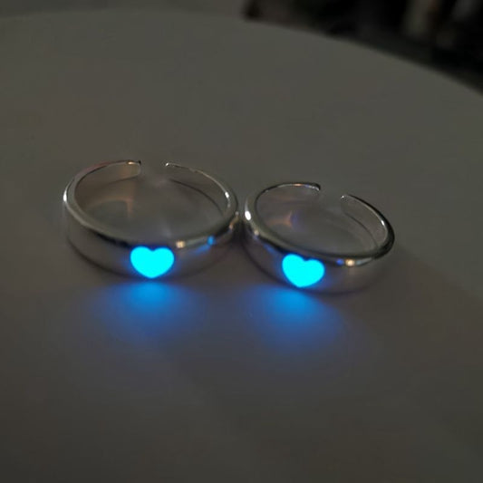 Fashion Blue Love Heart Luminous Ring for Women Men Fluorescent Ring Glow In Dark Adjustable Couple Finger Rings Jewelry Gifts