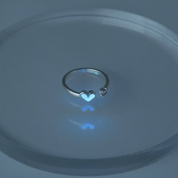 Fashion Blue Love Heart Luminous Ring for Women Men Fluorescent Ring Glow In Dark Adjustable Couple Finger Rings Jewelry Gifts